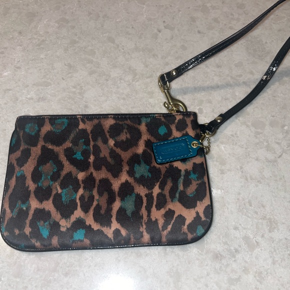 NWOT Coach wristlet brown animal print with teal accents - Picture 3 of 4